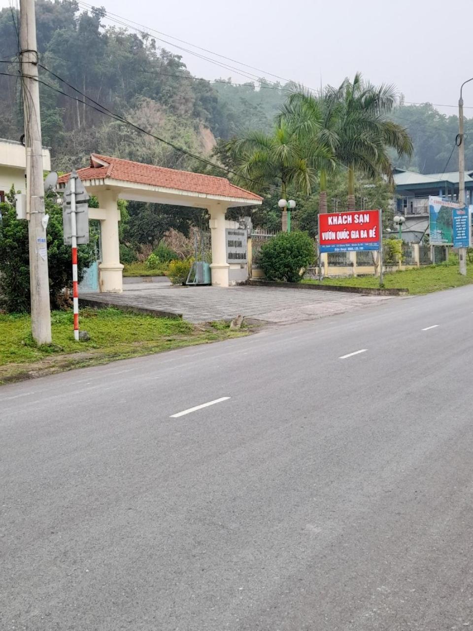 Khach San Vuon Quoc Gia Ba Be Hotel Bac Kan Exterior photo